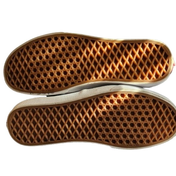 Vans Disney Mickey Mouse Birthday celebration Sneakers - Picture 10 of 12